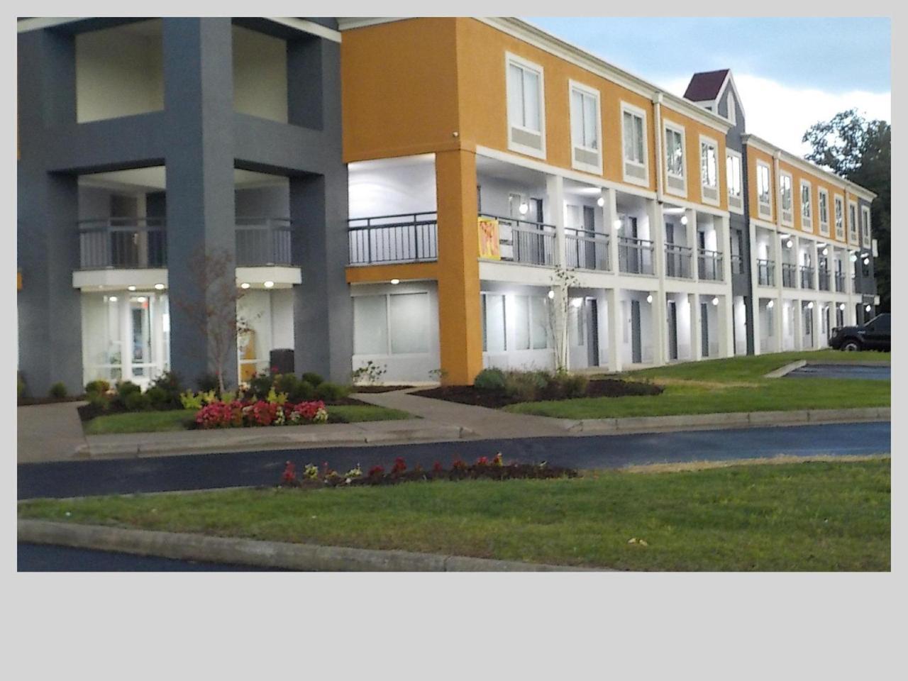 Clarion Pointe Indianapolis Northeast Hotel Castleton Kültér fotó